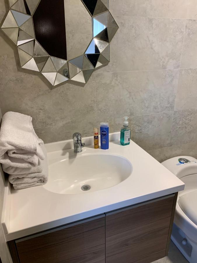 Apartamento En Zona Exclusiva De Cuenca Apartment Bagian luar foto