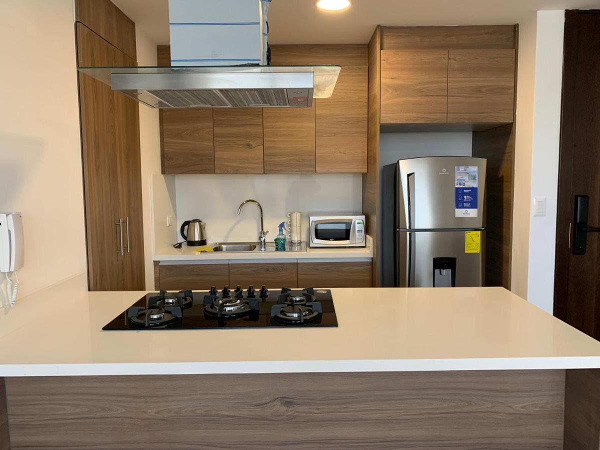 Apartamento En Zona Exclusiva De Cuenca Apartment Bagian luar foto